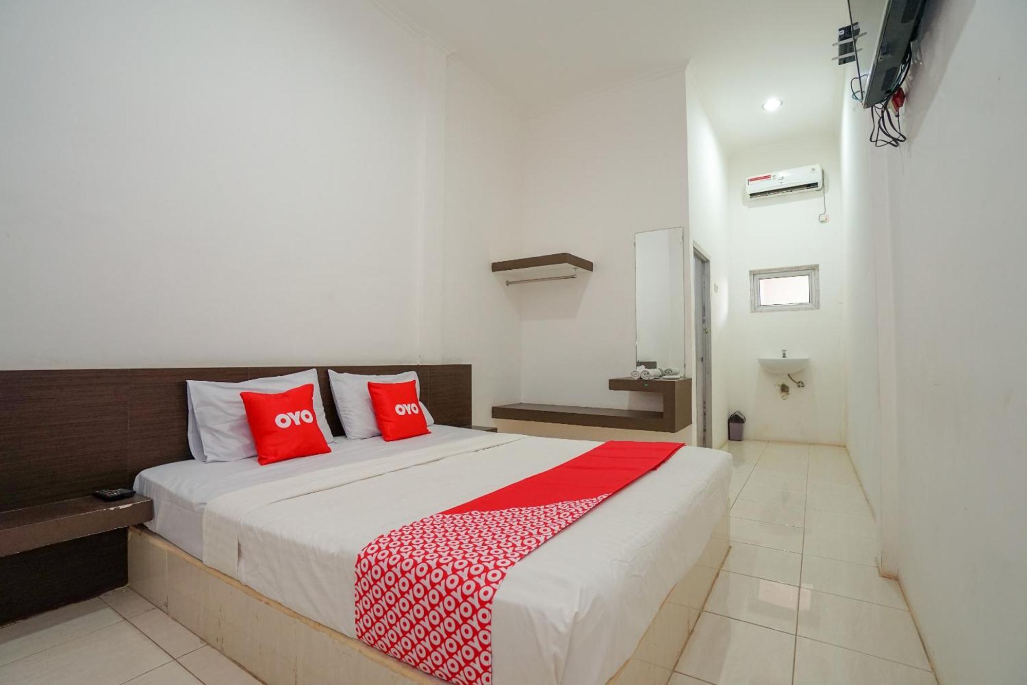 Super Oyo 1868 Penginapan Sekip Palembang Exterior foto